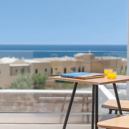 Otel Orion Kamári
